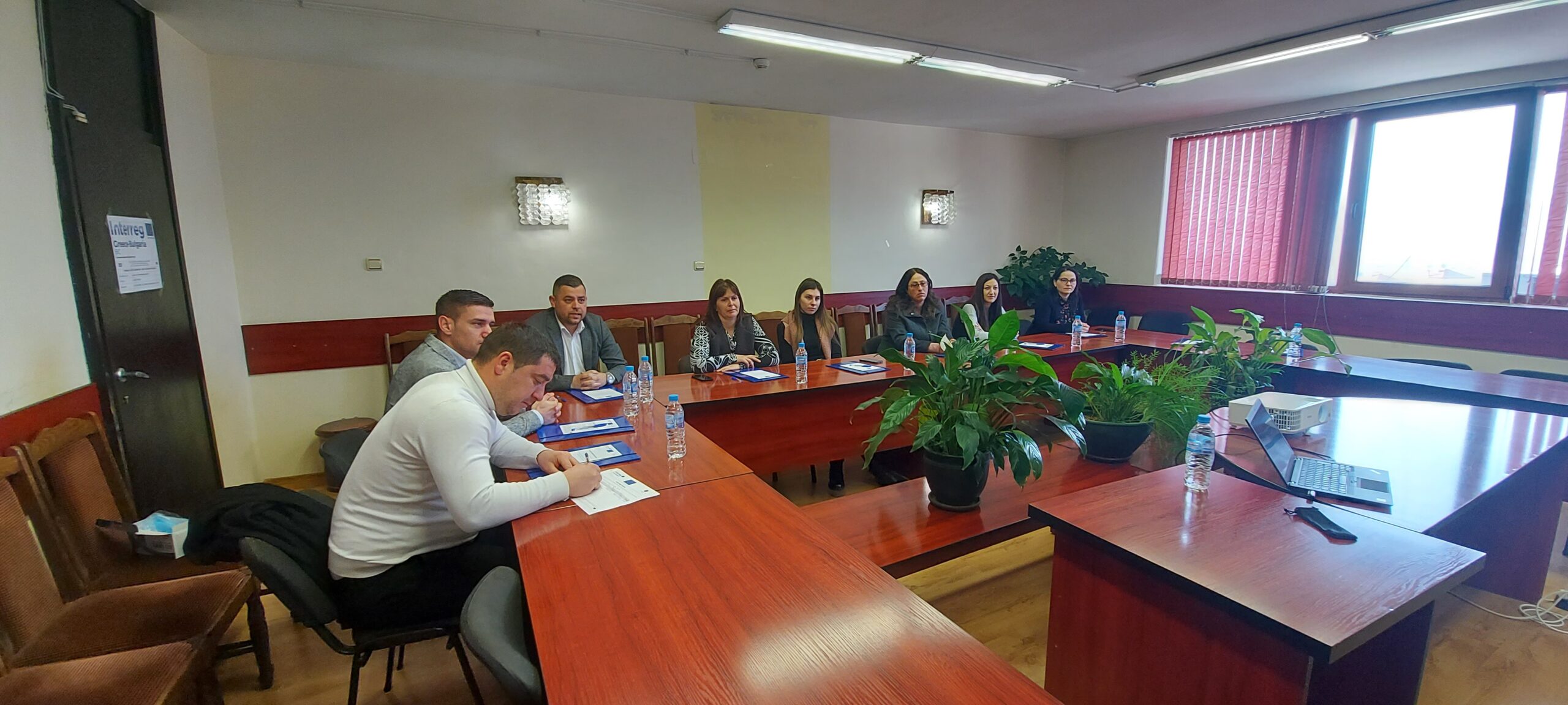 Проведе се информационна среща с представители на местната  власт в община Гърмен